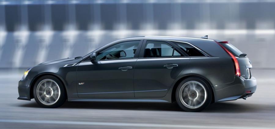  Cadillac CTS-V Sport Wagon 2011 года  (фото 63 из 73)